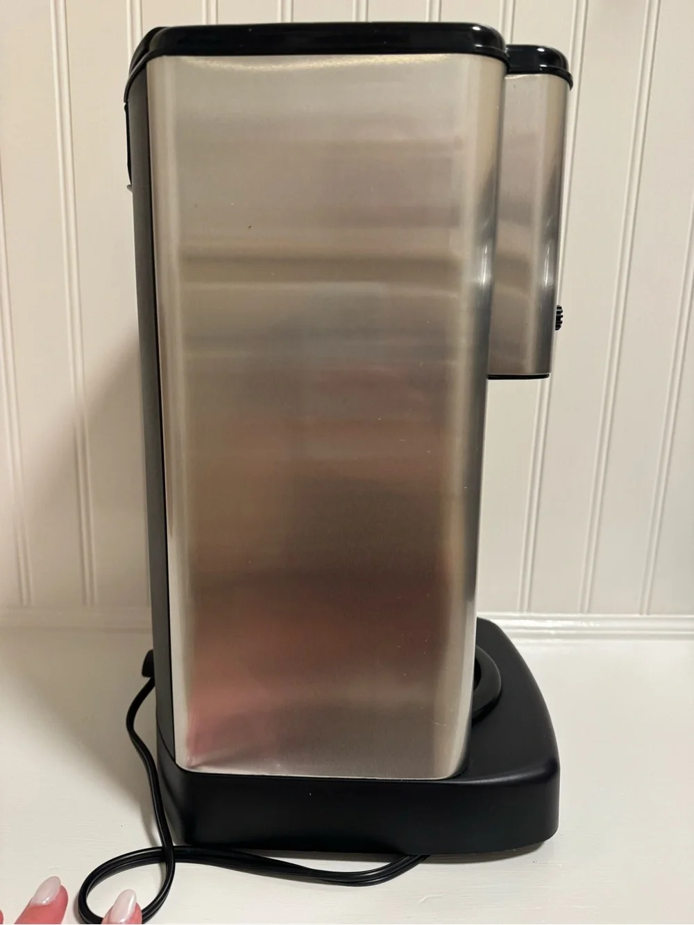 Cuisinart Stainless Steel and Black Single-Serve Coffee Brewer